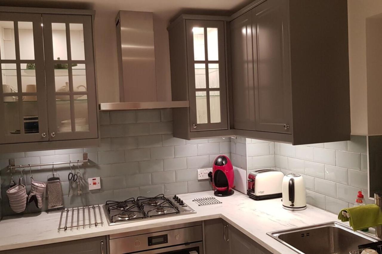 1 Bedroom Apartment On The Riverbank Near St Paul'S Лондон Екстер'єр фото