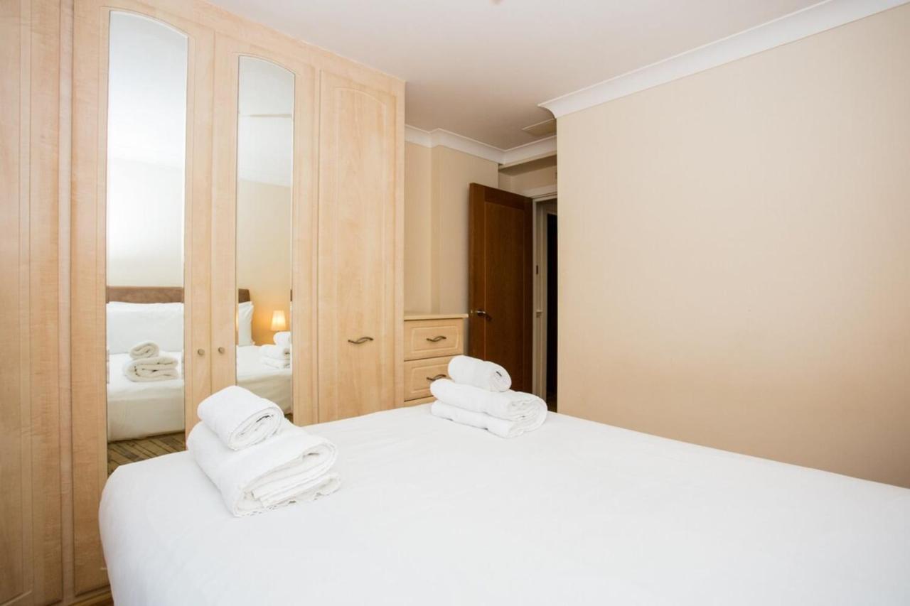 1 Bedroom Apartment On The Riverbank Near St Paul'S Лондон Екстер'єр фото