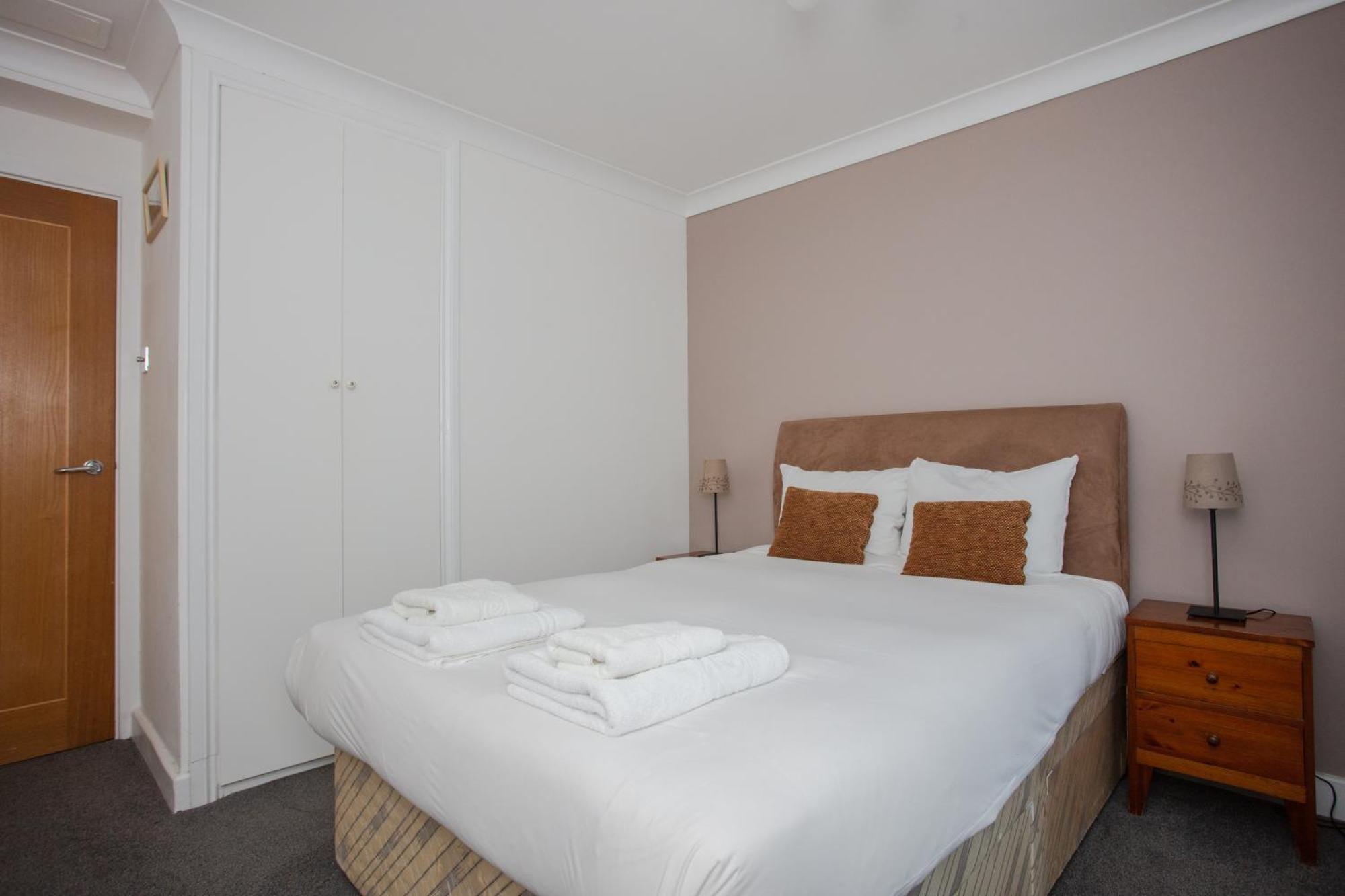 1 Bedroom Apartment On The Riverbank Near St Paul'S Лондон Екстер'єр фото