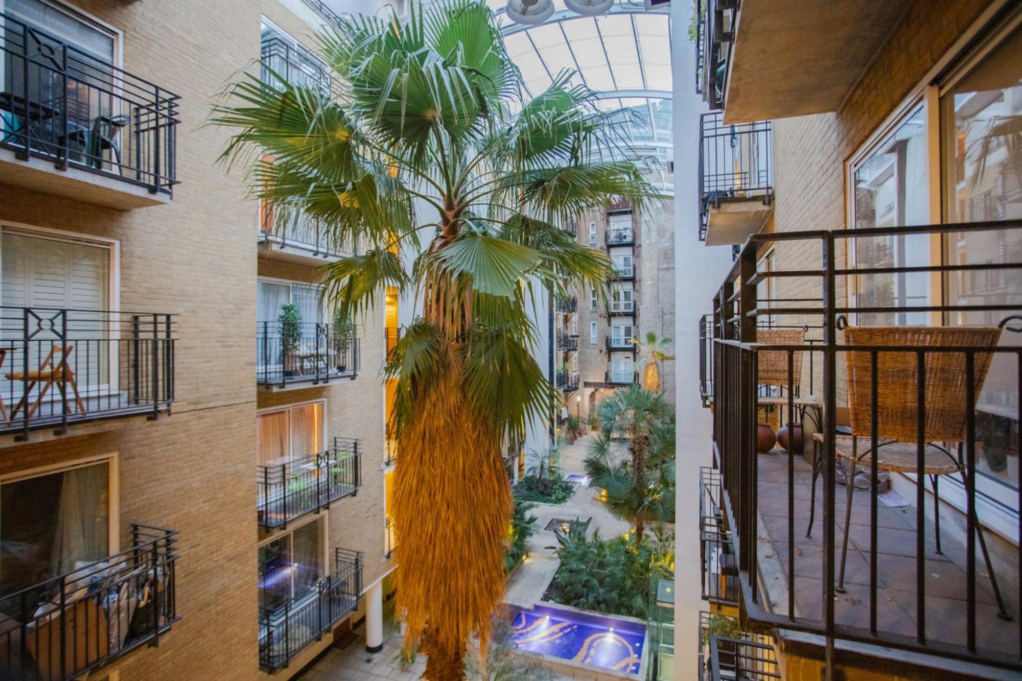 1 Bedroom Apartment On The Riverbank Near St Paul'S Лондон Екстер'єр фото